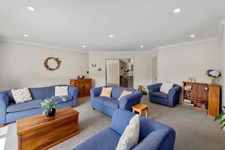 Photo of property in 34 Denton Road, Levin, 5571