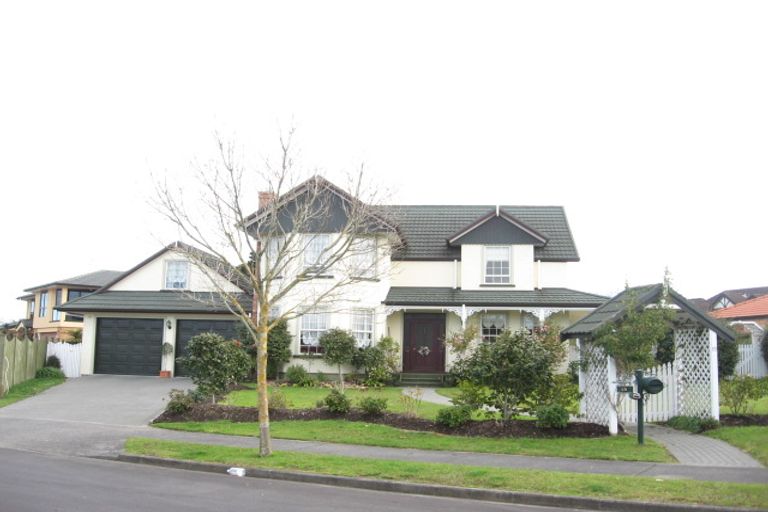 Photo of property in 15 Mull Place, Wattle Downs, Auckland, 2103