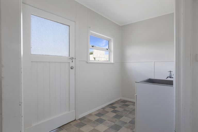 Photo of property in 68 Moana Street, Otaki Beach, Otaki, 5512