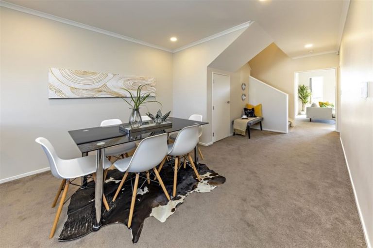 Photo of property in 27 Bellbird Street, Papakura, 2110