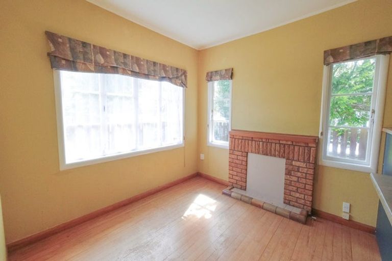 Photo of property in 230 Fox Street, Hamilton East, Hamilton, 3216