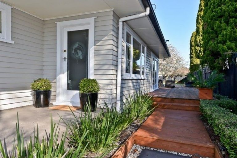 Photo of property in 90 Hall Street, Cambridge, 3434