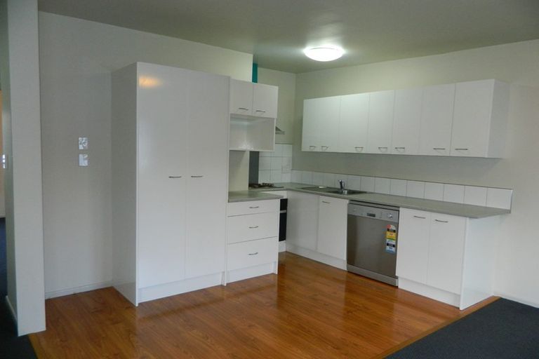 Photo of property in 5/18 Lambley Road, Titahi Bay, Porirua, 5022