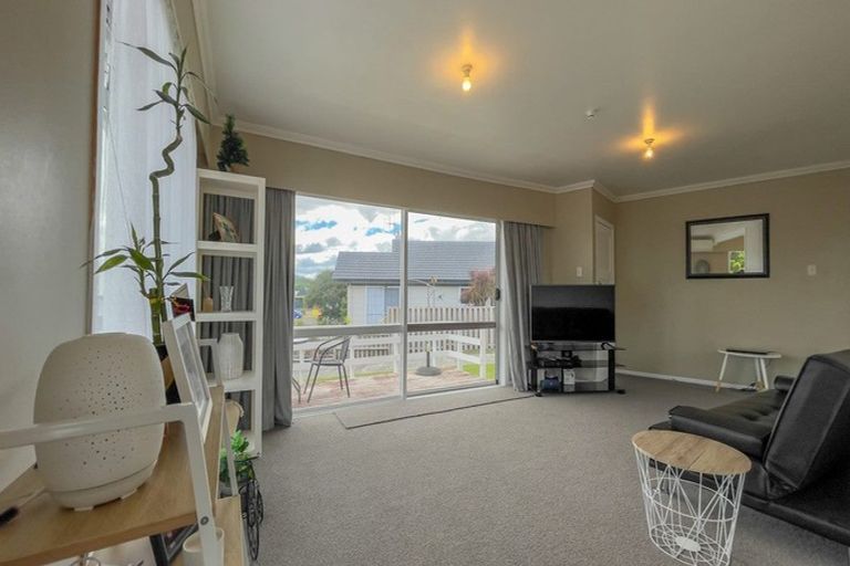 Photo of property in 5 Oxford Street, Tirau, 3410