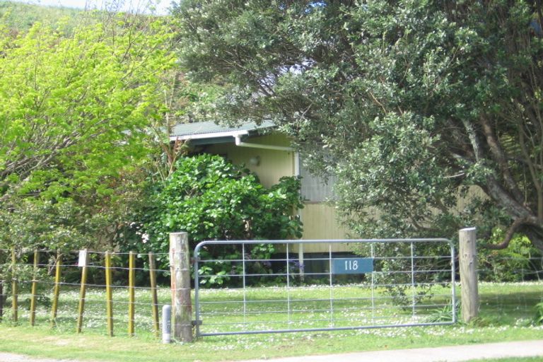 Photo of property in 118 Athenree Road, Athenree, Waihi Beach, 3177
