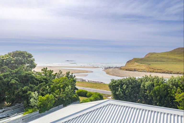 Photo of property in 1225 Kairakau Road, Kairakau, Elsthorpe, 4295