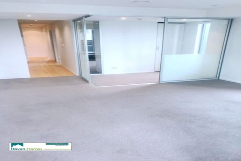 Photo of property in Queen's Residences, 2002/8 Airedale Street, Auckland Central, Auckland, 1010