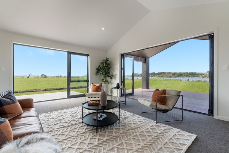 Photo of property in 16 Te Ara O Tahataharoa, Te Puna, Tauranga, 3176
