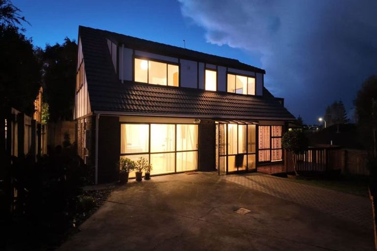 Photo of property in 2/14 Chip Grove, Sunnyhills, Auckland, 2010