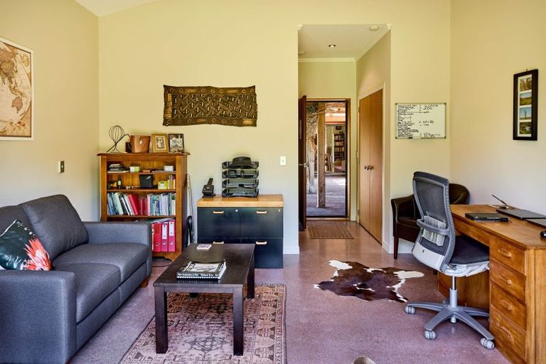 Photo of property in 96 Arcus Road, Te Horo, Otaki, 5582