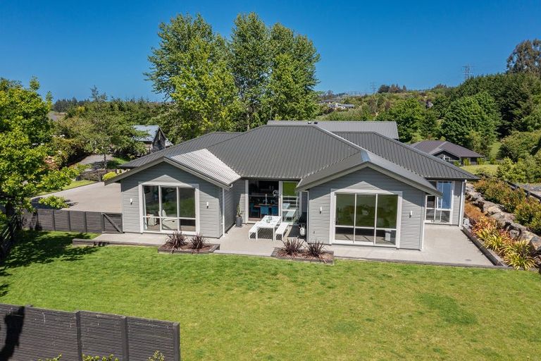 Photo of property in 8 Redwoods Lane, Helensburgh, Dunedin, 9010