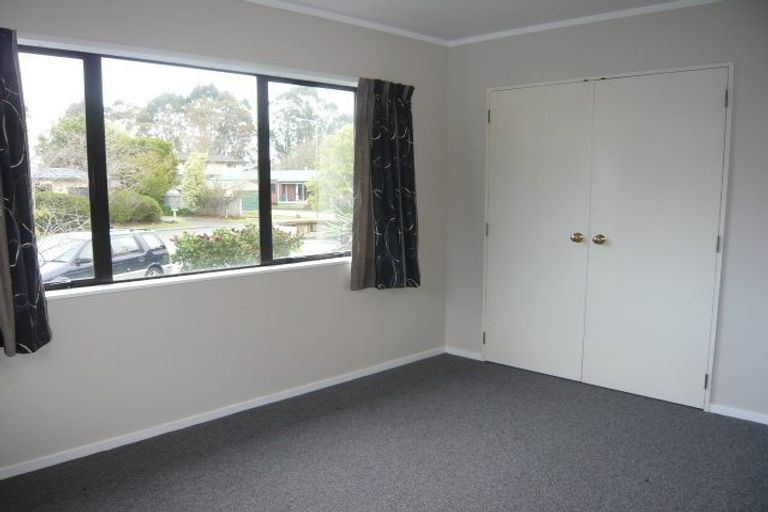 Photo of property in 5 Essendon Court, Glenview, Hamilton, 3206