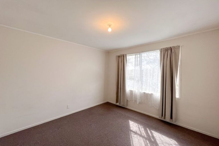 Photo of property in 9 Adel Place, Weymouth, Auckland, 2103