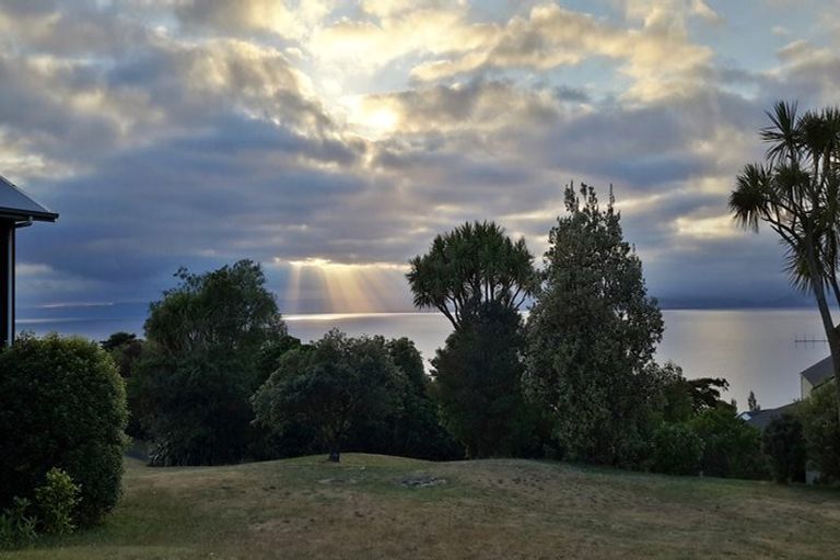 Photo of property in 11 Turangitukua Terrace, Kuratau, Turangi, 3381