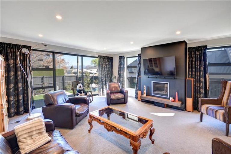 Photo of property in 31 Riccarton Road East, East Taieri, Mosgiel, 9024