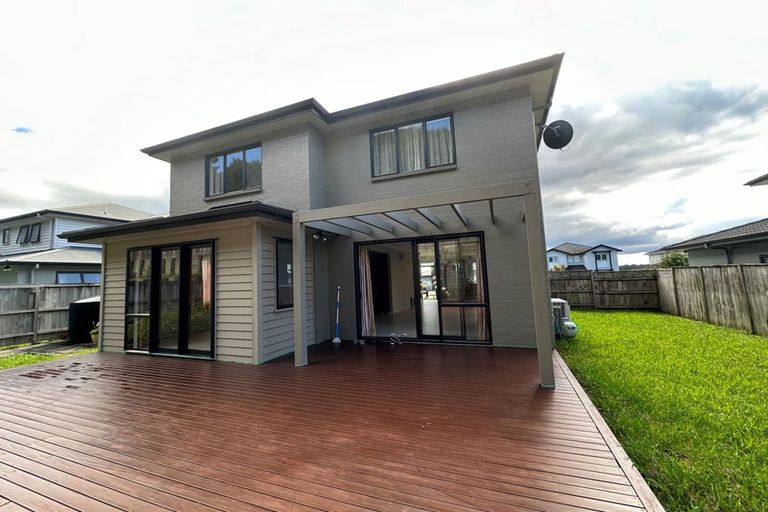 Photo of property in 47 Mackay Drive, Greenhithe, Auckland, 0632