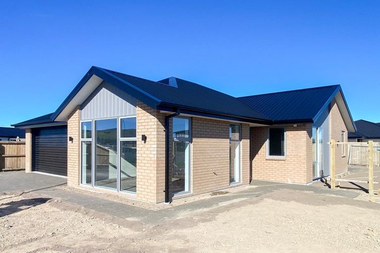 Photo of property in 66 Whitburn Avenue, Halswell, Christchurch, 8025