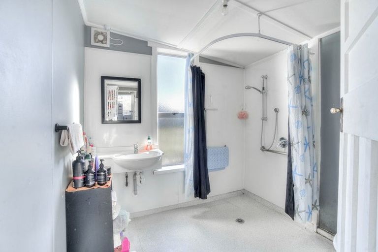 Photo of property in 8 Mill Street, Milton, 9220