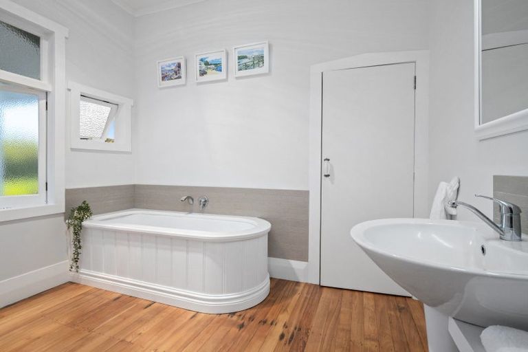 Photo of property in 72a Jellicoe Avenue, Tuakau, 2121