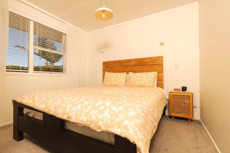 Photo of property in 8 Brandon Road, Manly, Whangaparaoa, 0930