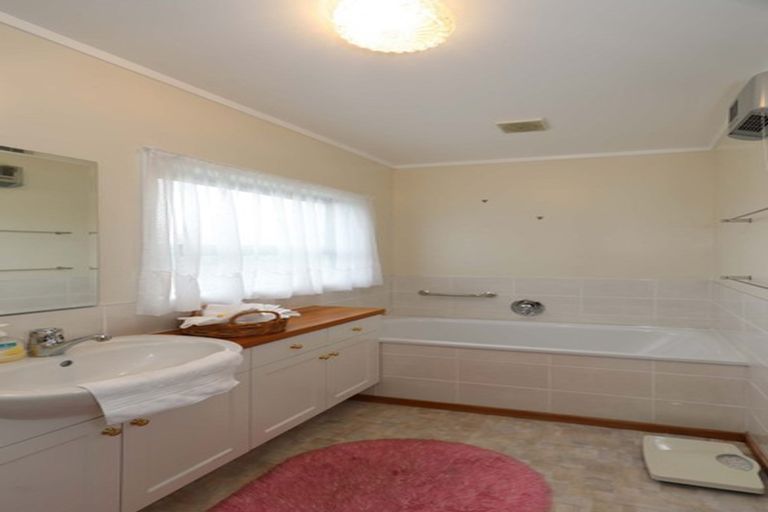 Photo of property in 13 Hikutaia Street, Te Aroha, 3320