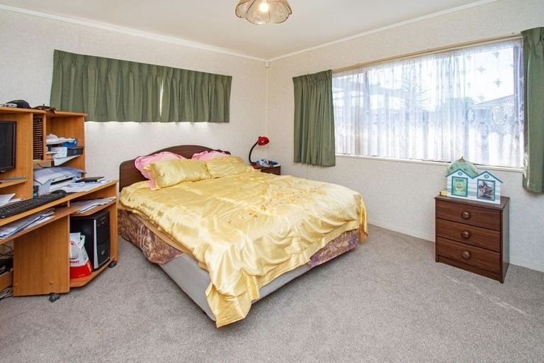 Photo of property in 43b Alma Crescent, Papakura, 2110