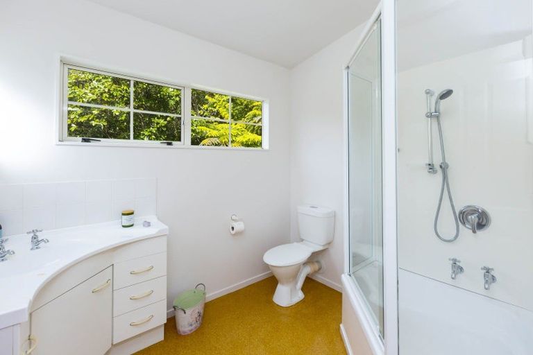 Photo of property in 6 Hobbit Lane, Pinehaven, Upper Hutt, 5371