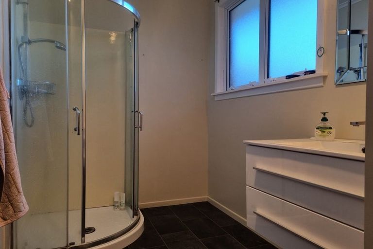 Photo of property in 1a Duke Place, New Plymouth, 4310