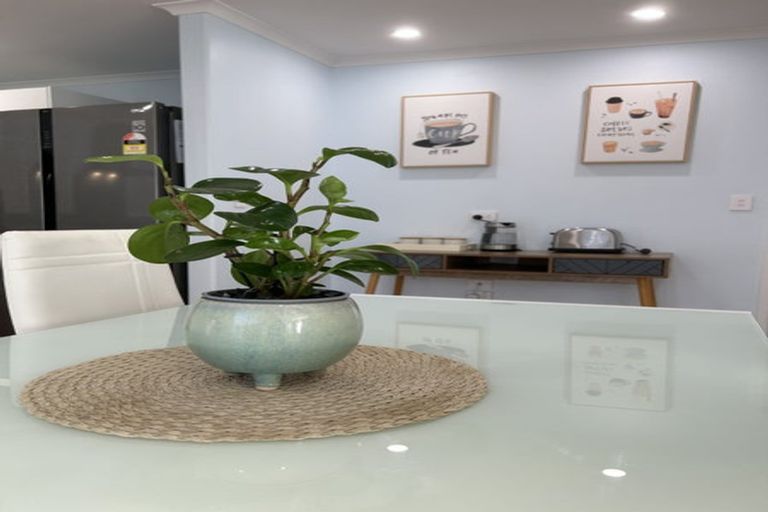 Photo of property in 30 Noumea Drive, Rangatira Park, Taupo, 3330