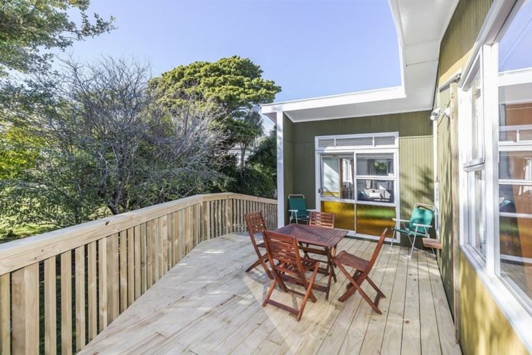 Photo of property in 14a Arawhata Street, Ranui, Porirua, 5024