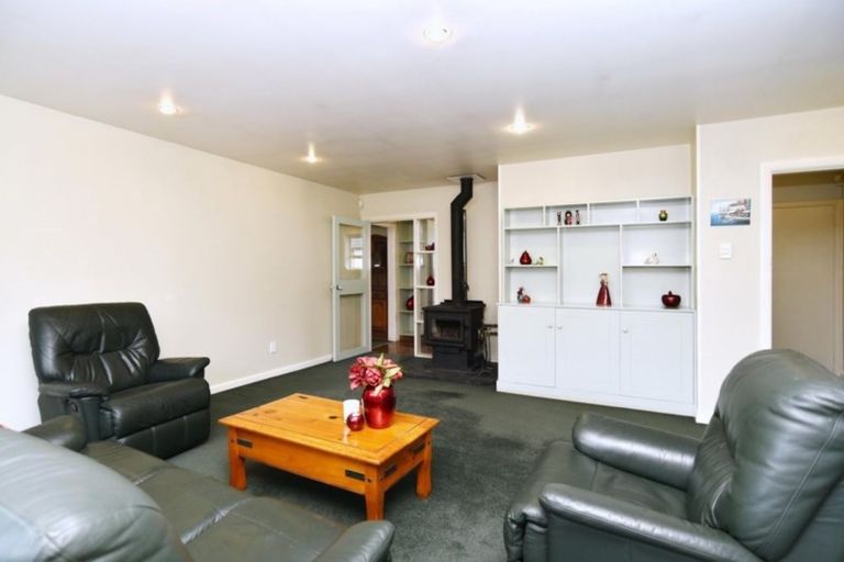 Photo of property in 9 Mcsaveneys Road, Marshland, Christchurch, 8051