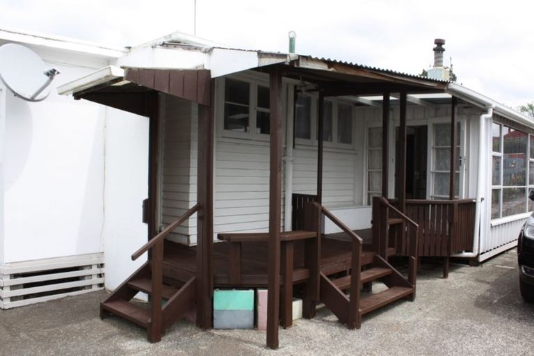 Photo of property in 10 Holmes Avenue, Otangarei, Whangarei, 0112
