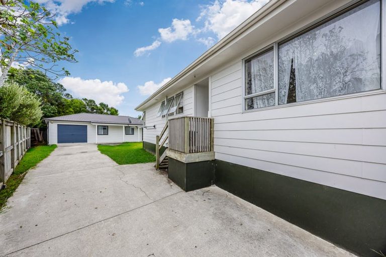 Photo of property in 15 Bedlington Avenue, Manurewa, Auckland, 2102