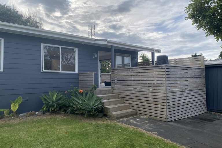 Photo of property in 3 Marjorie Lane, Papamoa Beach, Papamoa, 3118
