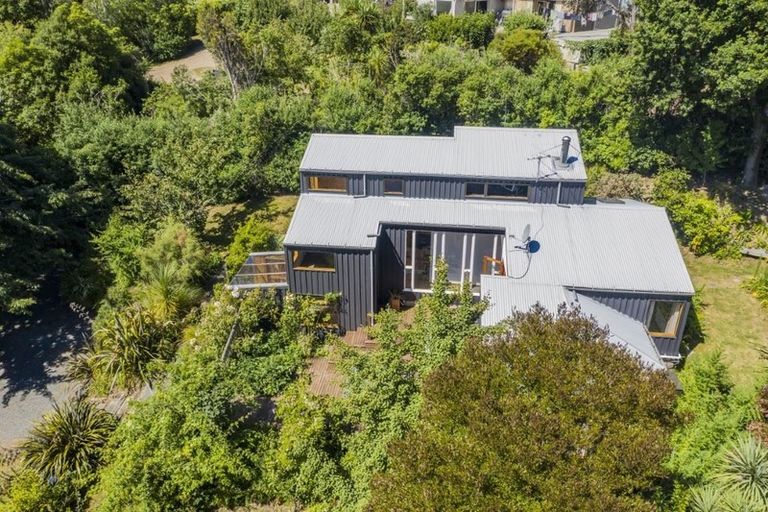 Photo of property in 189 Main Road, Allandale, Lyttelton, 8971