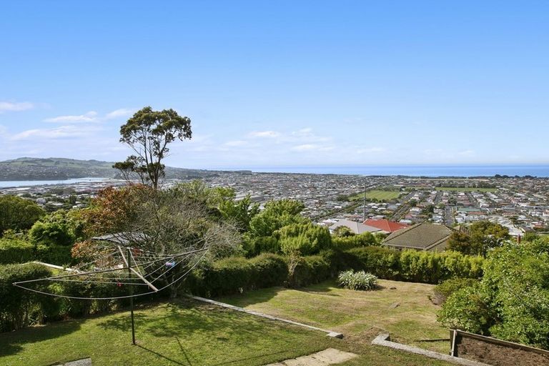 Photo of property in 135 Forfar Street, Clyde Hill, Dunedin, 9011