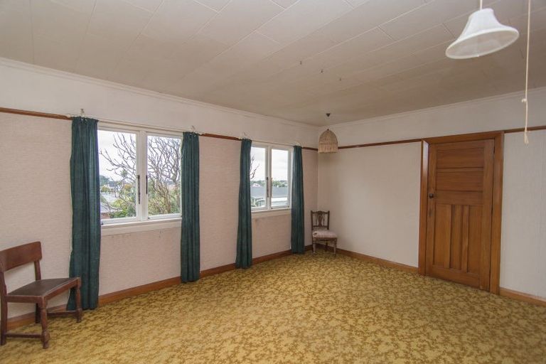 Photo of property in 42 Oxford Street, West End, Timaru, 7910