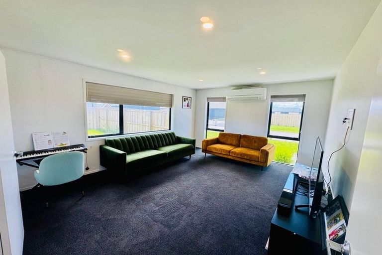 Photo of property in 4 Chelsea Lane, Rolleston, 7615