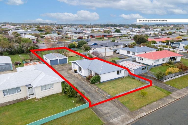 Photo of property in 22 Dunbeath Crescent, Kew, Invercargill, 9812