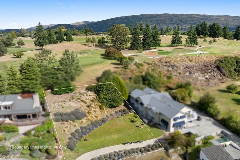 Photo of property in 16 Tenby Street, Wanaka, 9305