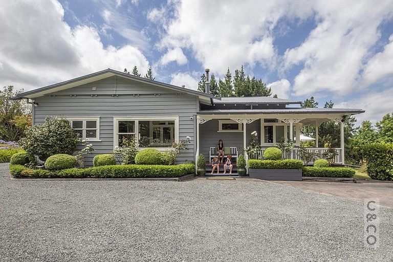 Photo of property in 433 Old North Road, Kumeu, 0892