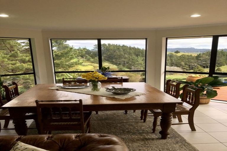 Photo of property in 21 Bretts Place, Kauri, Kamo, 0185