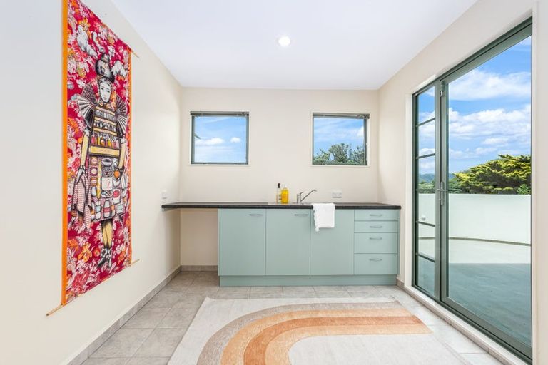 Photo of property in 69 Field Way, Waikanae Beach, Waikanae, 5036