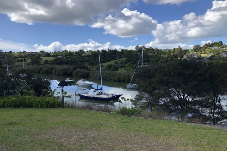 Photo of property in 7 James Kemp Place, Kerikeri, 0230