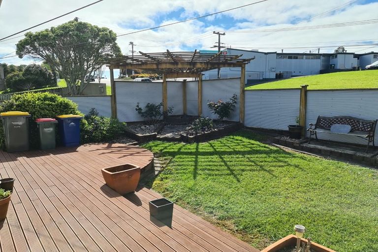 Photo of property in 21 Havelock Avenue, Forrest Hill, Auckland, 0620