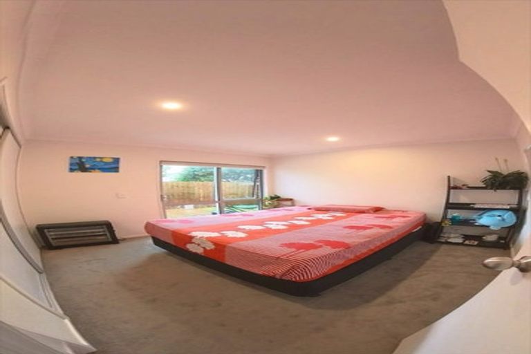 Photo of property in 13e Sealord Place, Clendon Park, Auckland, 2103