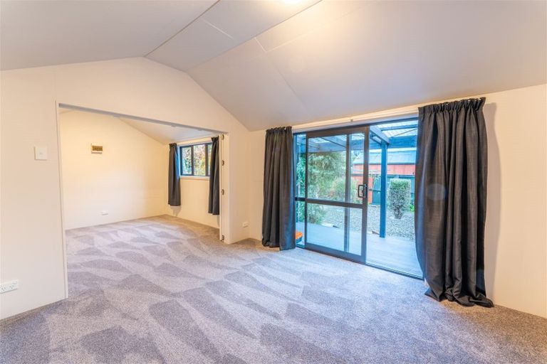 Photo of property in 8/4963 Waimate Highway, Glenavy, Waimate, 7980