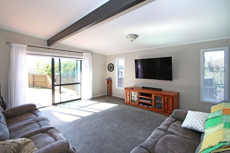 Photo of property in 54 Foster Road, Temple View, Hamilton, 3218