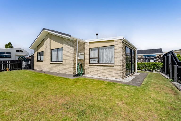 Photo of property in 3 Maralyn Place, Bell Block, New Plymouth, 4312