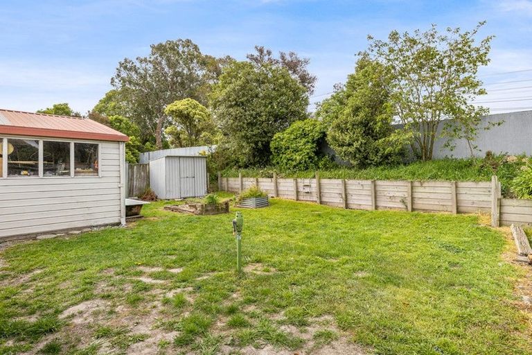Photo of property in 22 Greenhurst Street, Sockburn, Christchurch, 8042